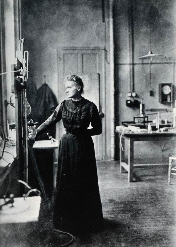 Photographic portrait of Marie Curie.