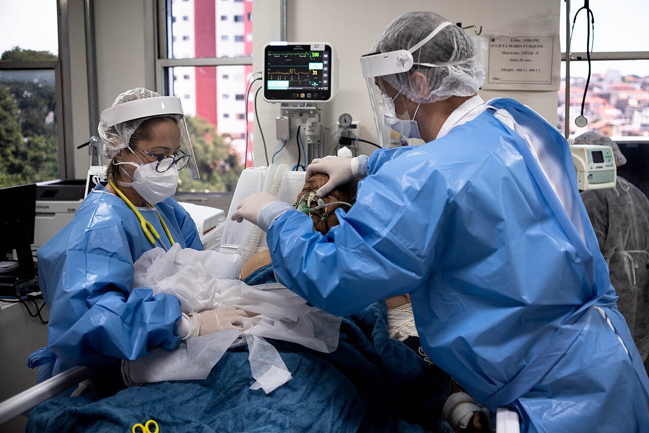 COVID-19 intensive care in São Paulo
